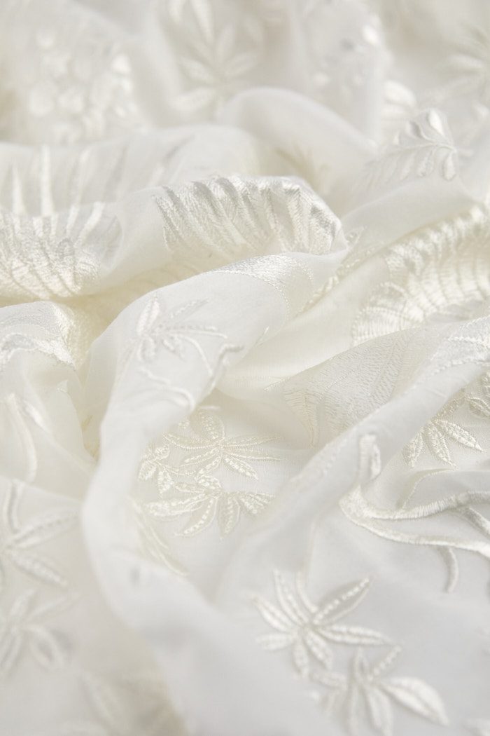 Manila bridal robe – detail 10