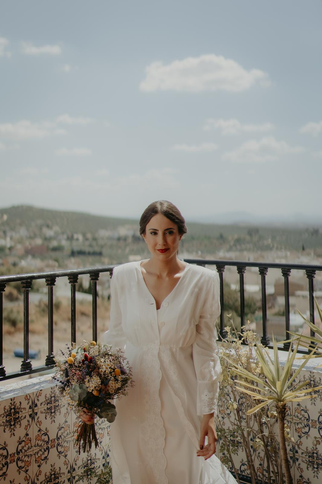 Qué bata eres según tu signo del zodiaco: 12 estilos de novia, 12 batas perfectas 12 comprar bata de novia Laura