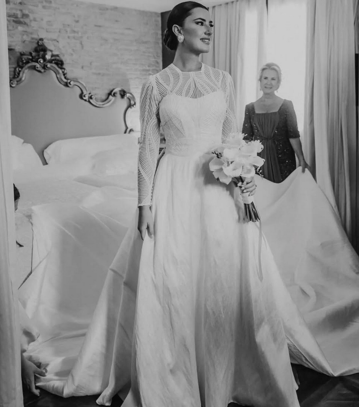segunda tendencia en vestidos de novia para 2025 faldas con volumen Contacta con María Palomo para vestidos de novia para 2025