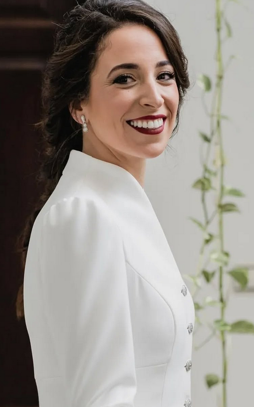 2 tendencias en maquillaje de novia para 2025 5 reserva tu primera cita presencial para diseñar vestido de novia a medida con María Palomo