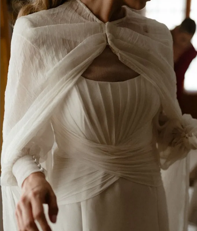 tendencia vestidos de novia 2026 Ana y los drapeados María Palomo Contacta con María Palomo para vestidos de novia para 2025